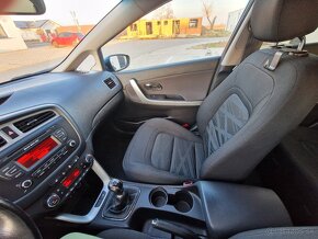 Kia ceed 2014, 1.4 CRDi - 17