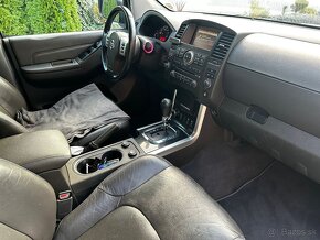 Nissan Pathfinder 3.0 DCi - 17