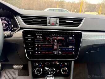 ŠKODA SUPERB COMBI 2.0TDI DSG FACELIFT MATRIX BOHATÁ VÝBAVA - 17