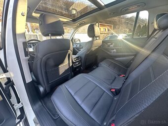 Mercedes-Benz GLS 400 d 4MATIC A/T - 17