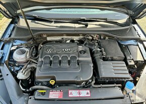 Predam Volkswagen Passat AA Sedan 2.0 TDI 110KW,MT/6,4x4 - 17