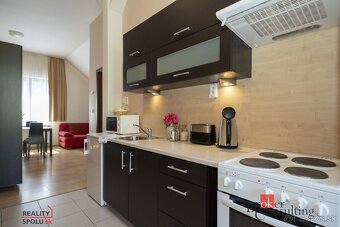 Apartmánový dom v centre Vyhní - 17