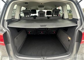 Volkswagen Touran 1,6 TDI 77kW SERVISKA,ROZVODY nafta - 17