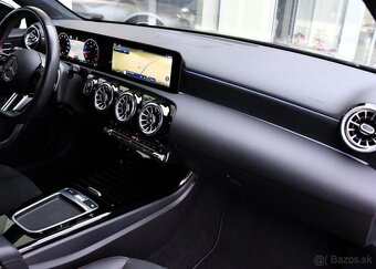 Mercedes-Benz Třídy A 180 ZÁRUKA LED NAV VIRTUAL 1M 100 kw - 17