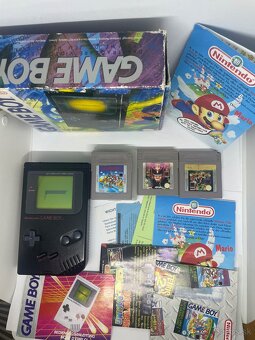 Nintendo 1989 Gameboy Black - 17