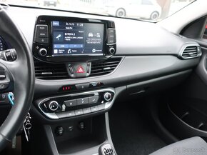 Hyundai i30 HB 1.0T-GDI 88kW FAMILY COMFORT ZÁRUKA DPH - 17