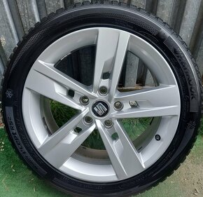 Atraktívna zimná sada orig.SEAT - 5x112 r17 + 225/45 r17 - 17