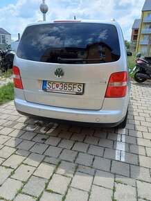 Volkswagen touran 2.0TDI automat - 17