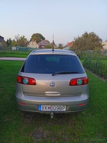 Fiat Croma 1.9 jtd - 17