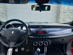 Alfa Romeo Giulietta 2.0 JTD 140k - 17