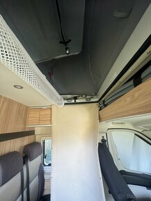 Predám karavan Fiat dukato hymer - 17