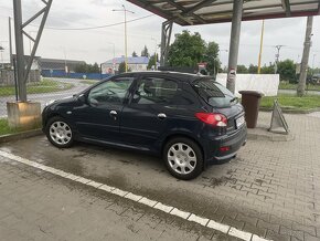 Peugeot 206+ 1.4 55kw - 17