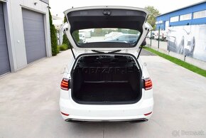 Volkswagen Golf Variant 1,6 TDI BMT DSG HIGHLINE - 17