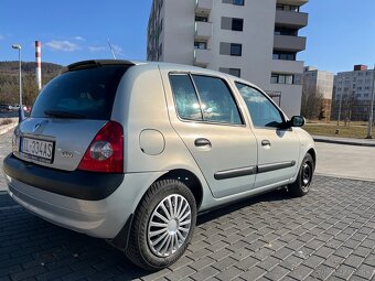 Renault Clio 1.2 16V - 17