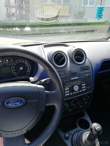 Ford Fiesta 1,25 benzín - 17