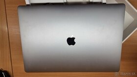 Predám 16" MacBook Pro A2141 - 17