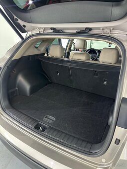 Hyundai Tucson 2.0CRDi Premium 4X4, AUTOMAT//FULL VÝBAVA - 17