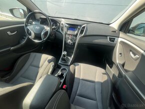 Predám Hyundai i30 combi 1.6 benzín 88kW - 17