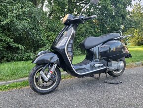 Vespa GTS SUPER 300 i.e - 17