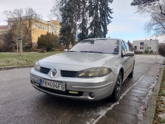 Renault Laguna 1.9 DCI 81 KW M6 ROK 2006 - 17