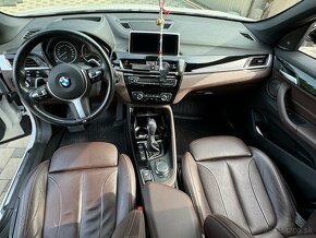 BMW X1 xDrive 20d Sport Line A/T Mpacket - 17