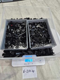 LEGO MIX 33kg + 10320 + 21322 (2x) - 17