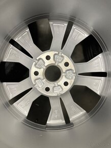 Letná sada VW Stavanger 5x112 R17 ,225/55/17 Passat Alltrack - 17