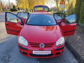 Volkswagen Golf 1.4 FSI Comfortline - 17