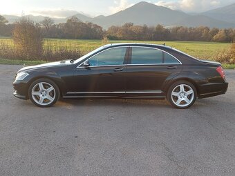 Mercedes-Benz S trieda Sedan 500 4matic - 17