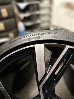 Nepoužitá letná sada Audi RS6 - 5x112 R22 , 285/30/22 - 17