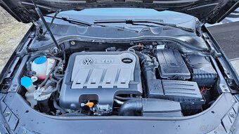 Volkswagen Passat Variant B7 2.0 Tdi CR 103kw 2011 - 17