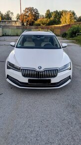 Skoda Superb 2.0 TDi , 110kw , Style , matrix , 130 000km - 17