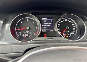 Volkswagen Golf 1,6 TDI LED SVĚTLA ALCANTARA nafta manuál - 17