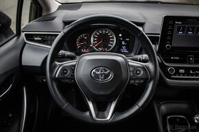 Toyota Corolla sedan 1.5 Dynamic Force Comfort - 17