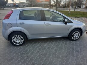 Fiat grande Punto - 17