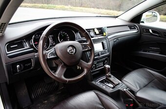 Škoda Superb Combi 2.0 TDI CR L K DSG - 17