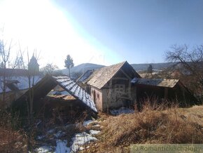 NOVÁ NIŽŠIA CENA  Priestranný rodinný dom v pôvodnom stav - 17