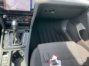 VW Passat DSG, 2021, Panorama, LED, odpočet DPH - 17