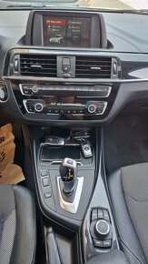 BMW Rad 1 118i Urban Line A/T - 17