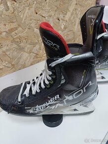 BAUER VAPOR HYPERLITE - 17