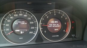 Volvo V60 DRIVe Momentum - 17