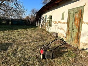 Predám štýlovú chalupu v obci Ondrejovce, okres Levice - 17