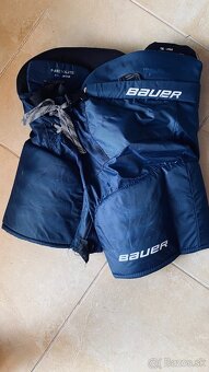 Hokej. nohavice BAUER/CCM/NIKE veľ. Senior L, Junior XL-S) - 17