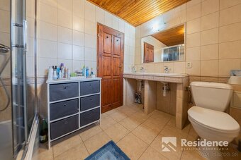 Rodinný dom na Liptove, 6 izieb, pozemok 806 m2 - 17