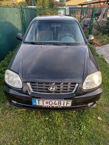 Hyundai accent 1.3 2005 na opravu/diely - 17