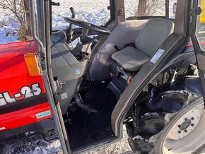 Japonský traktor KUBOTA GL 25 Diesel 3 válec, 25HP - 17