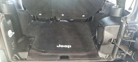 JEEP WRANGLER 3,6 V6 SAHARA - 17