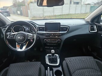 Kia Ceed 1.4 MPi 73kW Silver - 17