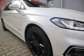 Ford Mondeo Combi 2.0 Hybrid - 17