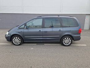 Predám Volkswagen Sharan 1.9 TDI 85 KW Sportline r.v.2008 - 17